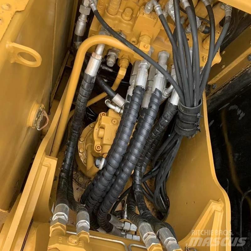CAT 312 D Paletli ekskavatörler