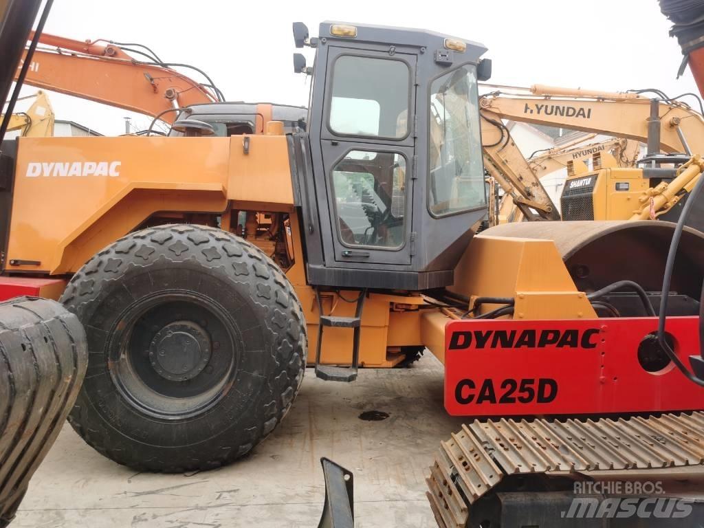 Dynapac CA 25 D Tek tamburlu silindirler