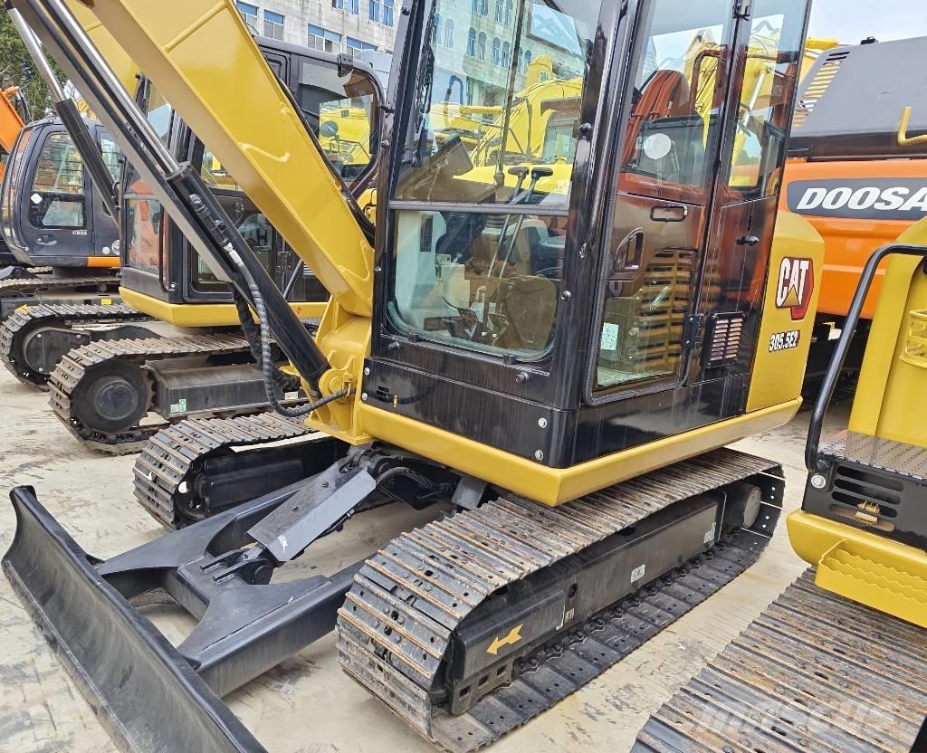 CAT 305.5 E2 Mini ekskavatörler, 7 tona dek