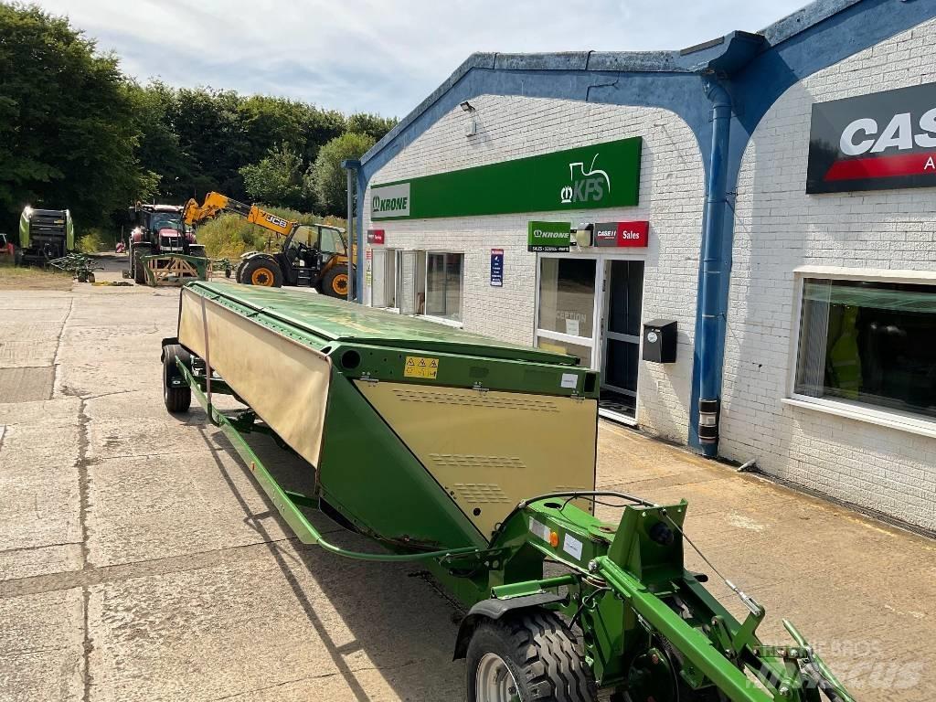 Krone XDisc 6200 Kendi yürür silaj makinalari