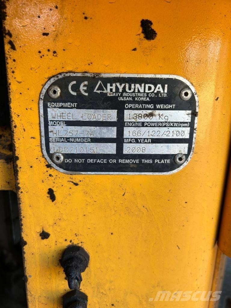 Hyundai HL 757-7 A Tekerlekli yükleyiciler