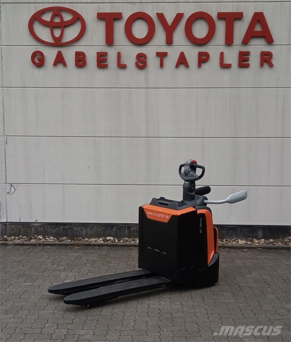 Toyota LPE200 Yaya kumandali istif makinasi