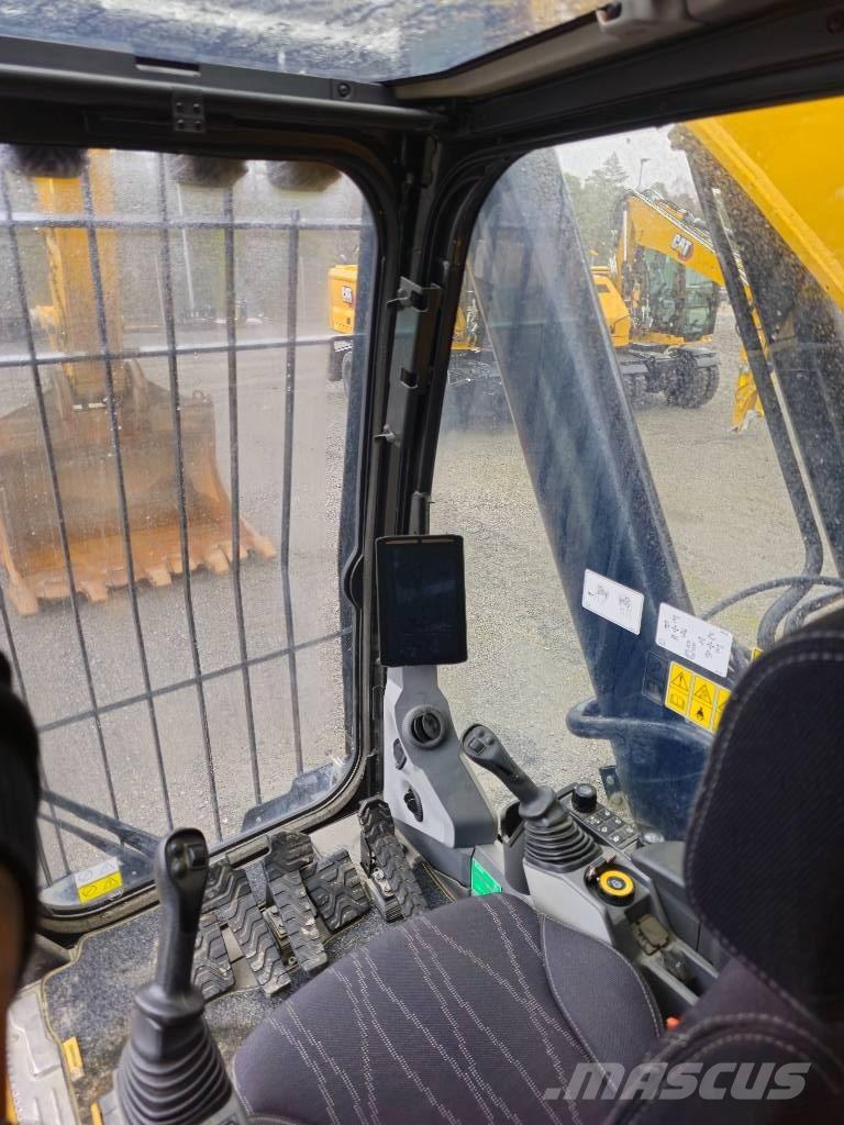 CAT 374 Paletli ekskavatörler