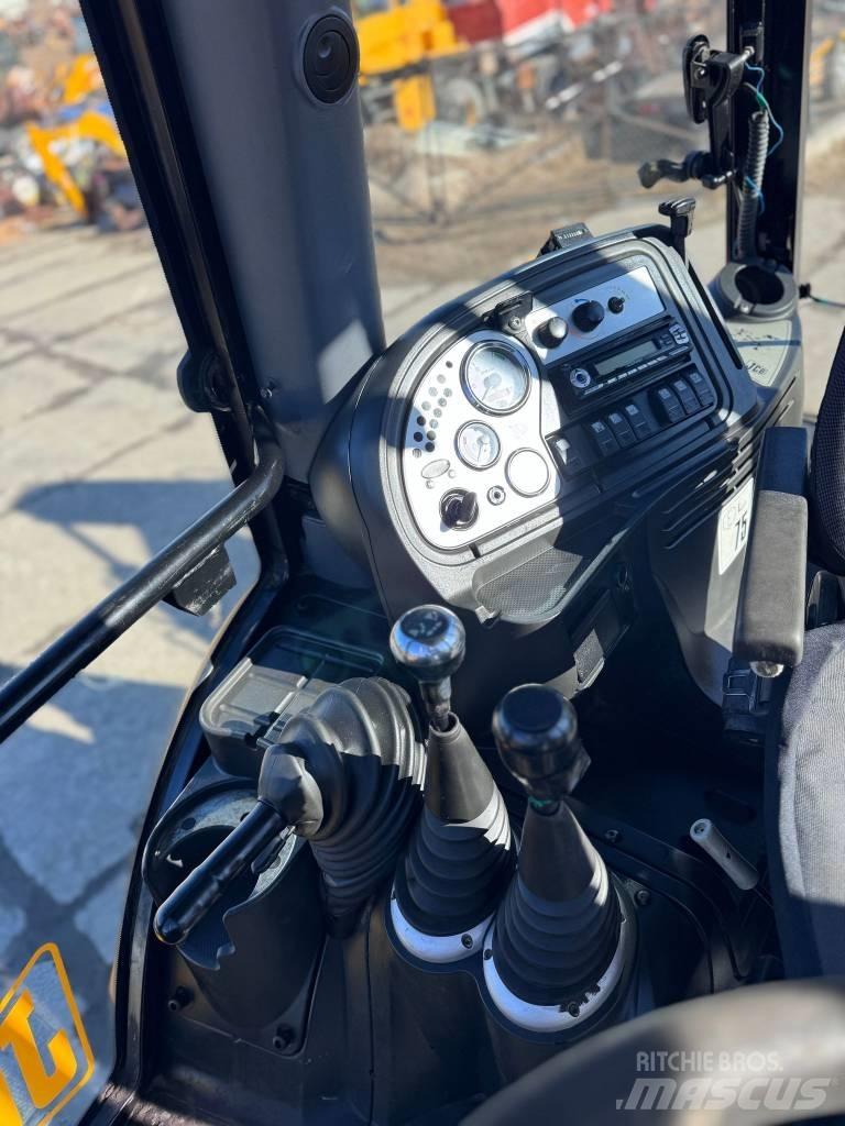 JCB 4 CX Kazıcı yükleyiciler - beko loder