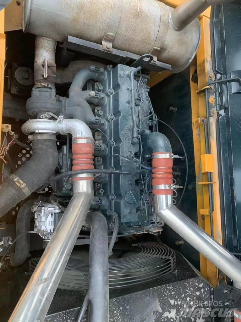 Hyundai R305LC-9T Paletli ekskavatörler