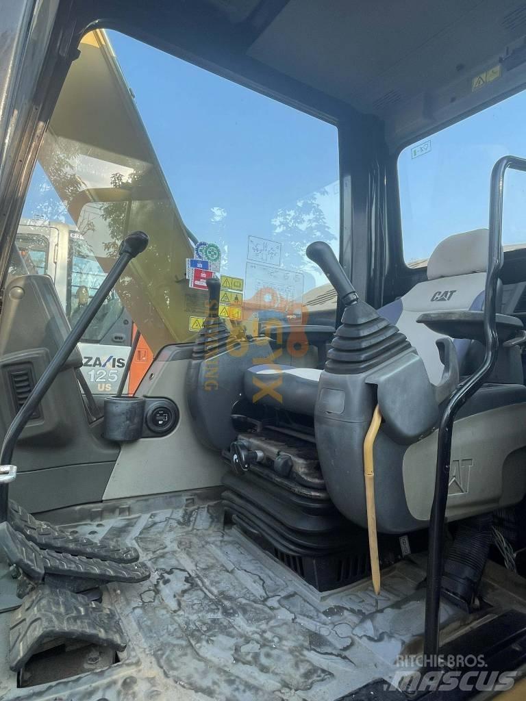 Komatsu PC 200-8 Paletli ekskavatörler