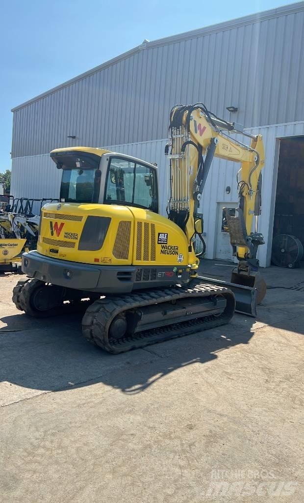 Wacker Neuson ET 90 Paletli ekskavatörler