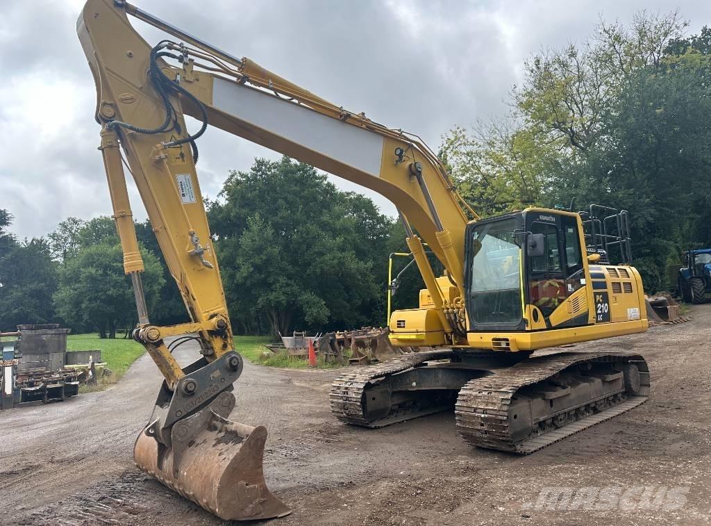 Komatsu PC 210 LC-11 Paletli ekskavatörler