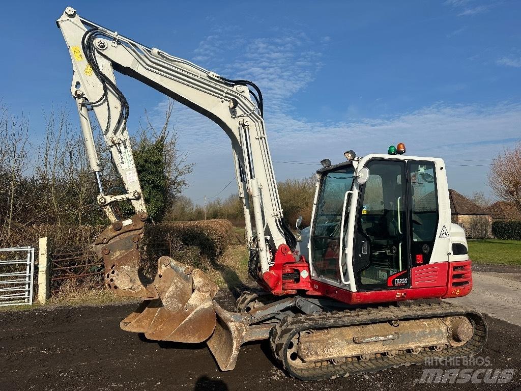 Takeuchi TB 290 Midi ekskavatörler 7 - 12 t