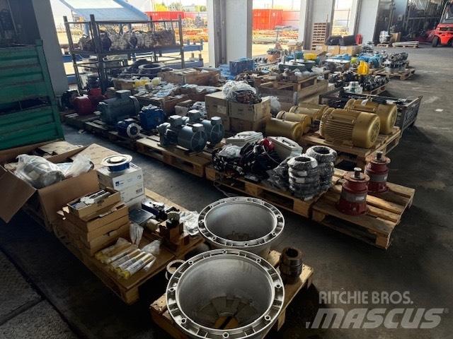 Liebherr USED PARTS Radyatörler