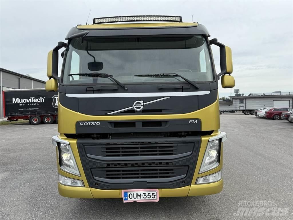 Volvo FM 500 8X4 Çiftlik/hububat forkliftleri