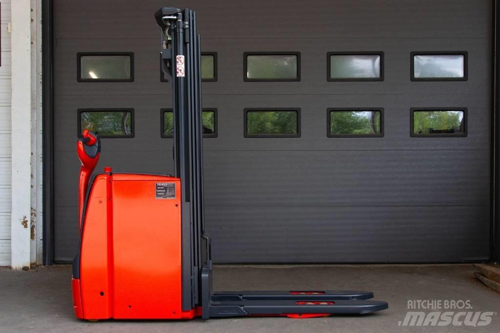 Linde L16 Yaya kumandali istif makinasi