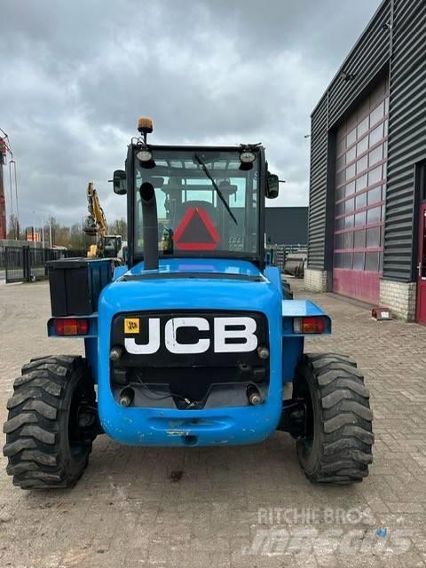 JCB 930-4 Arazi tipi forklift