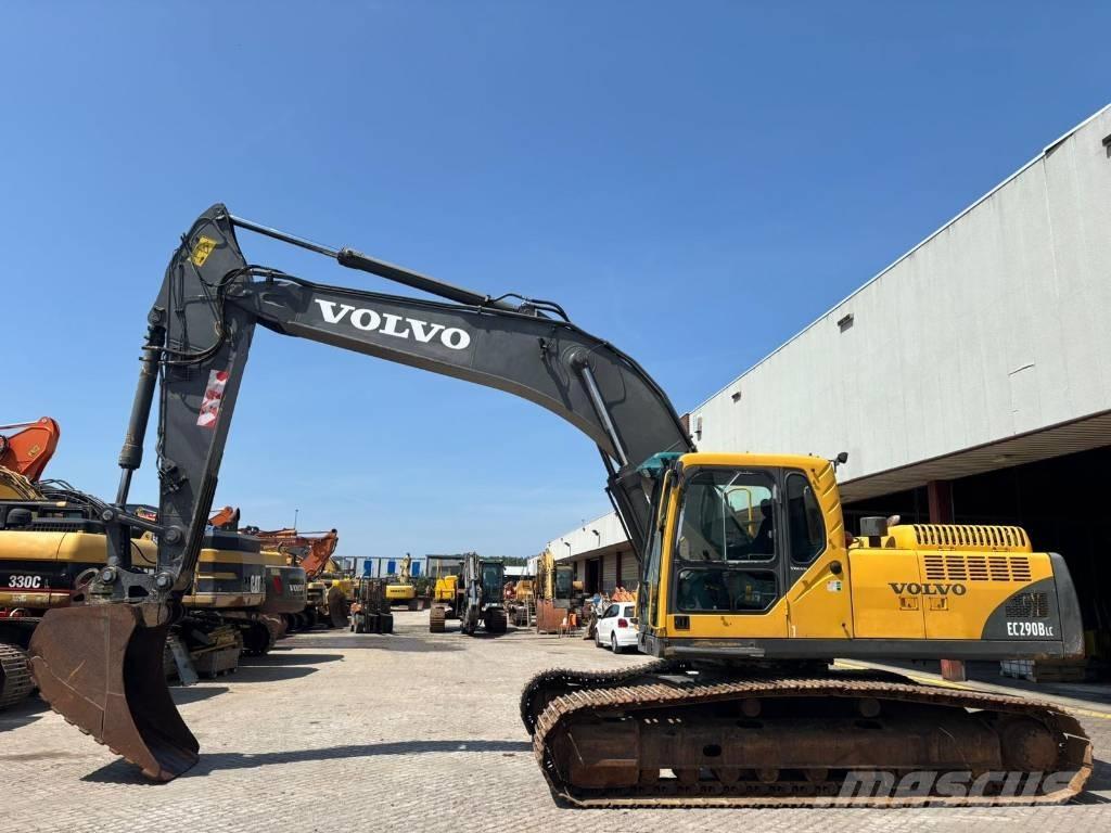 Volvo EC 290 B LC Paletli ekskavatörler