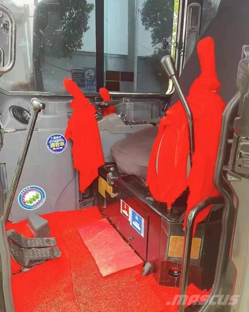 CAT 303.5 Paletli ekskavatörler