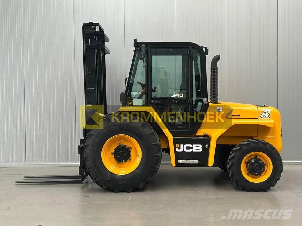 JCB 940 Arazi tipi forklift