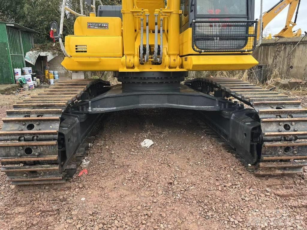 Komatsu PC 450-8 Paletli ekskavatörler