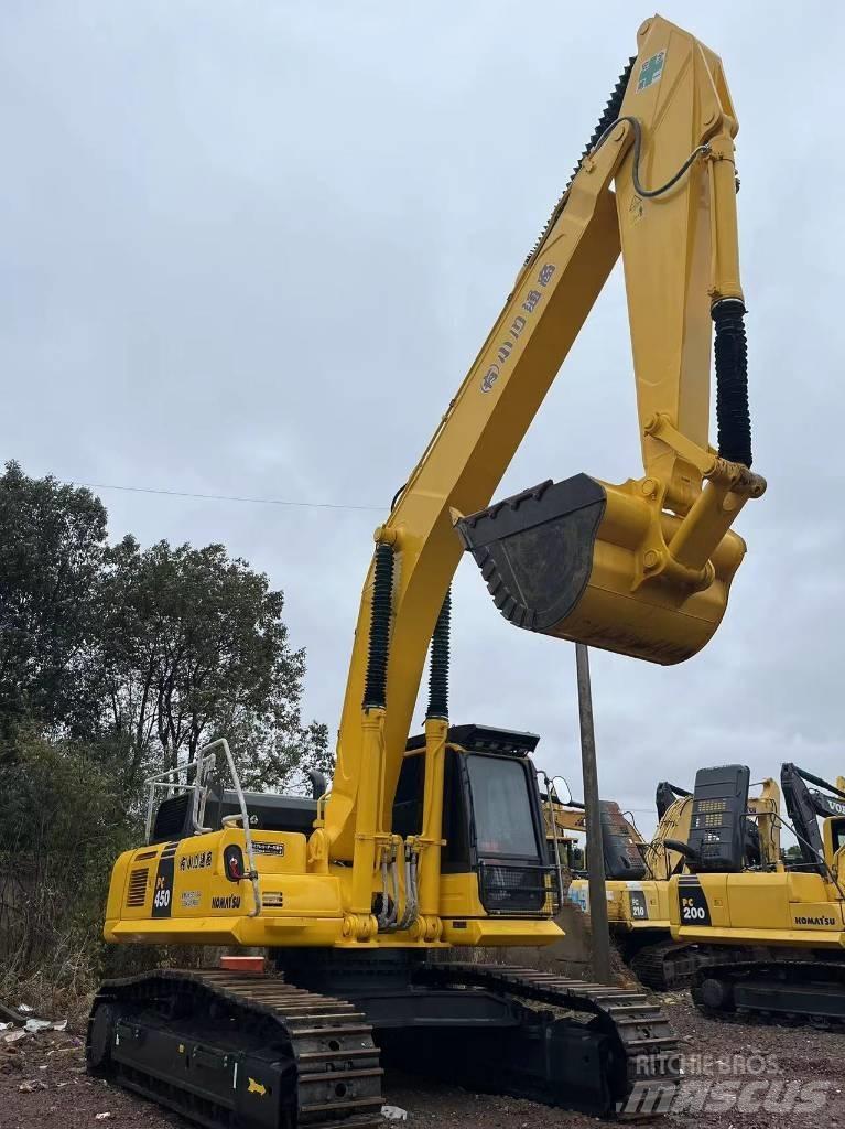 Komatsu PC 450-8 Paletli ekskavatörler