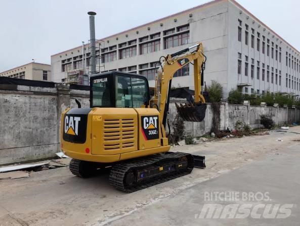 CAT 306E Paletli ekskavatörler