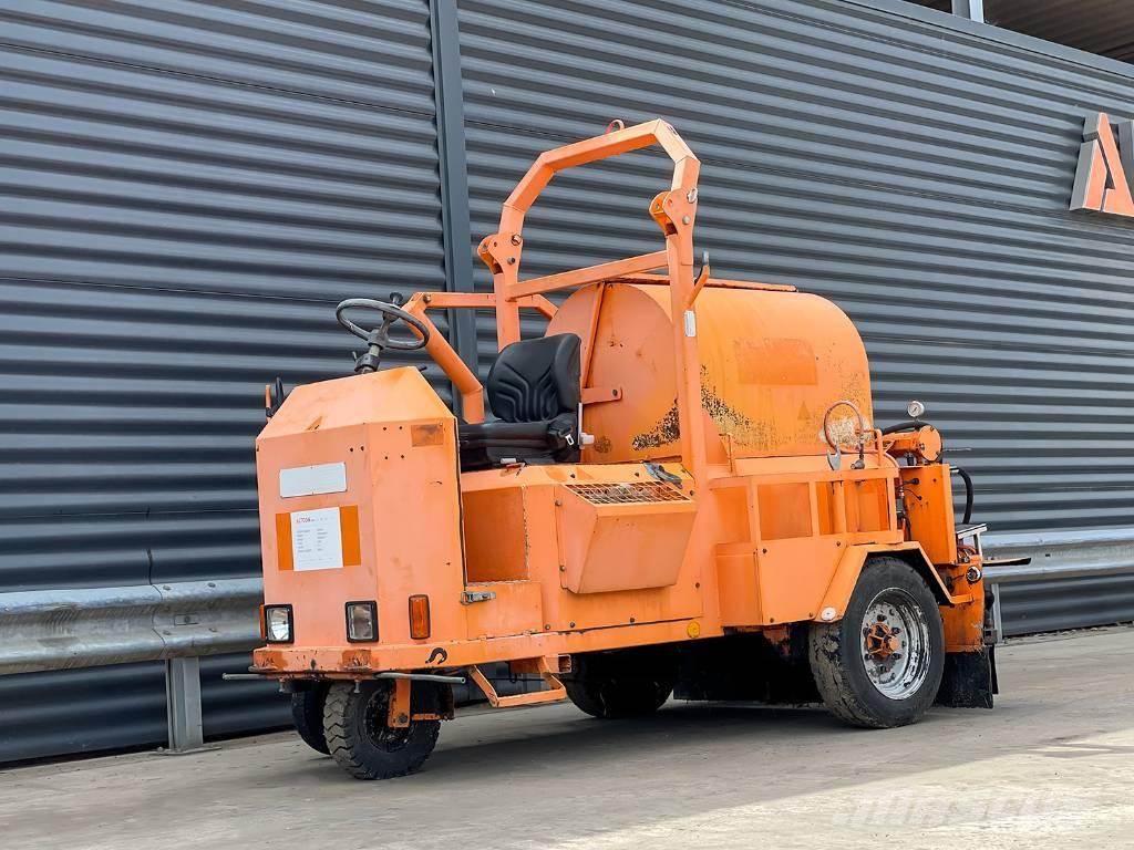 Strassmayr S25/500-G Bitüm pülverizatörleri