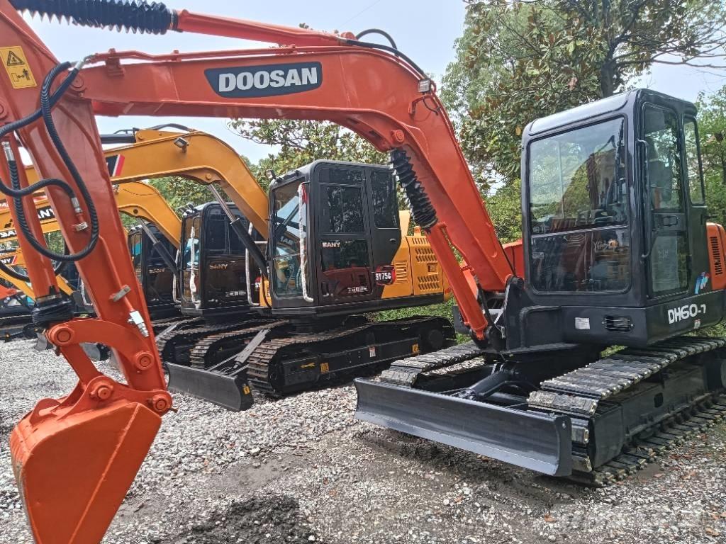Doosan DH 60-7 Paletli ekskavatörler