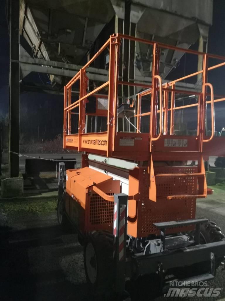 Snorkel S 3370 RT Makasli platformlar