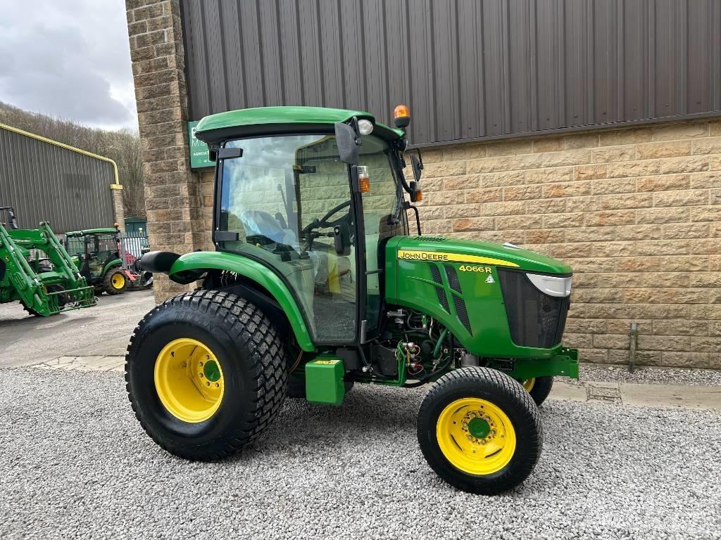 John Deere 4066R Traktörler