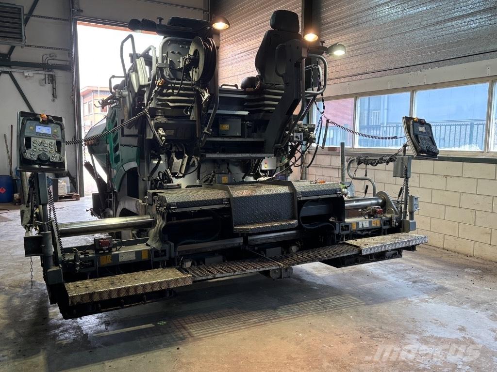 Vögele Super 1300-3i Skreyperler