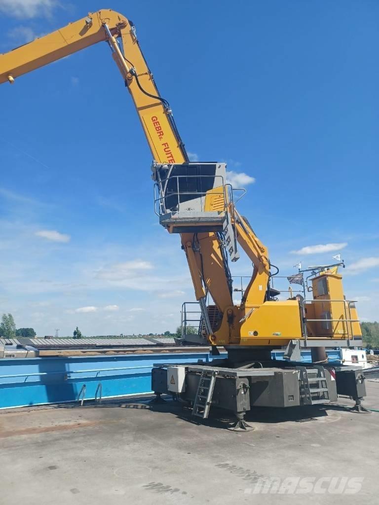Sennebogen 830 M Atık taşıma araçları