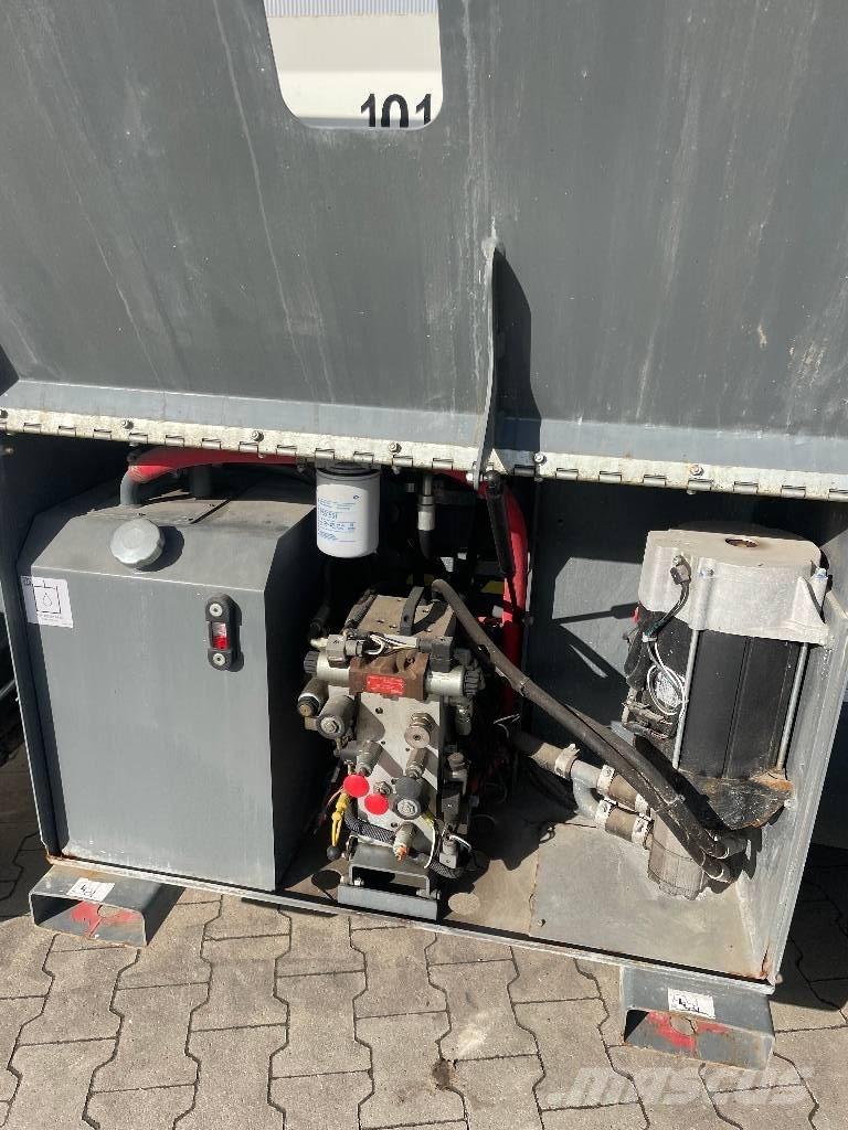 SkyJack SJ 6832 RTE Makasli platformlar