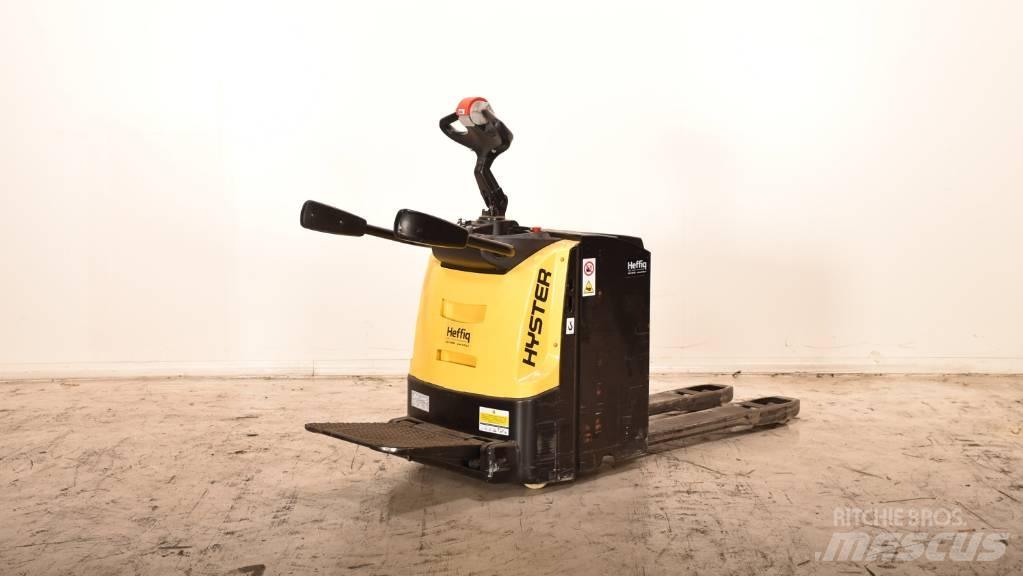 Hyster P3.0S Düsük seviye platformu