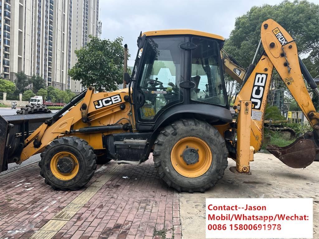 JCB 3 CX 4 T Kazıcı yükleyiciler - beko loder