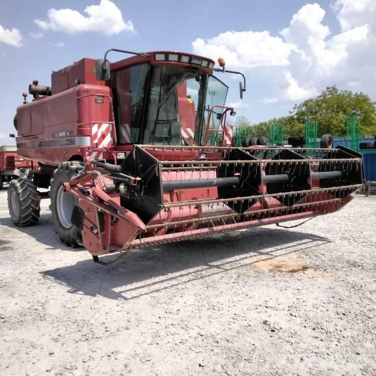 Case IH 2366E Biçerdöverler