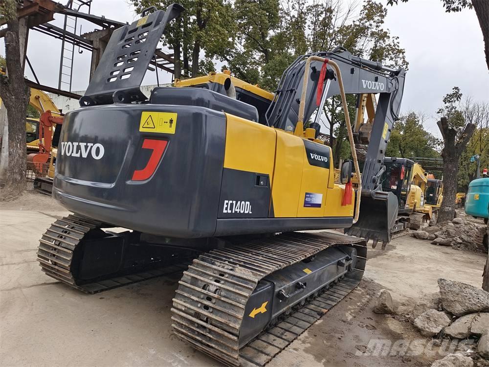 Volvo EC 140 B LC Paletli ekskavatörler