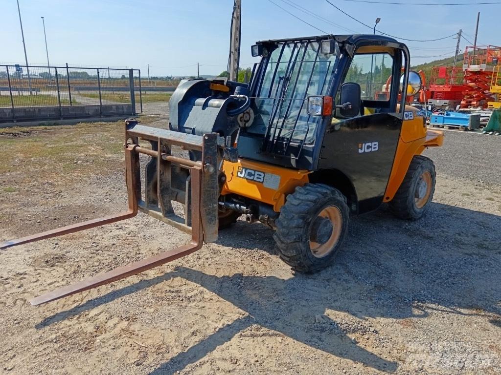 JCB 520-40 Teleskopik yükleyiciler