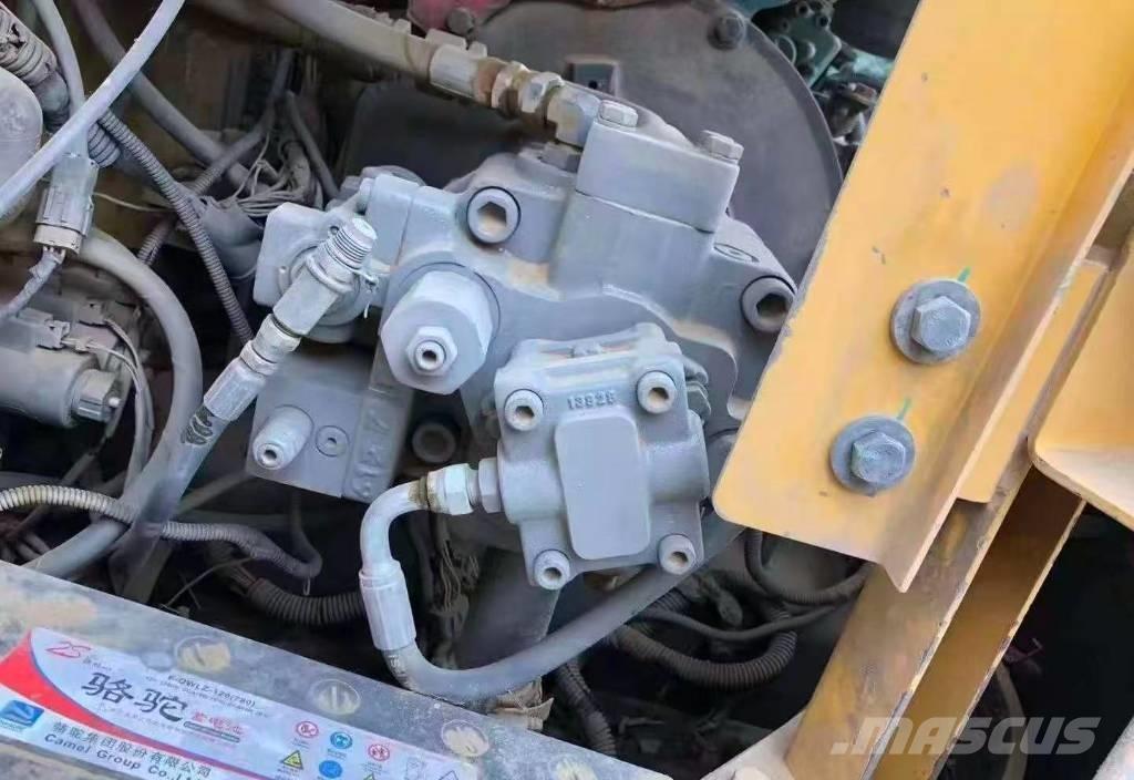 Volvo EC 80 D Paletli ekskavatörler