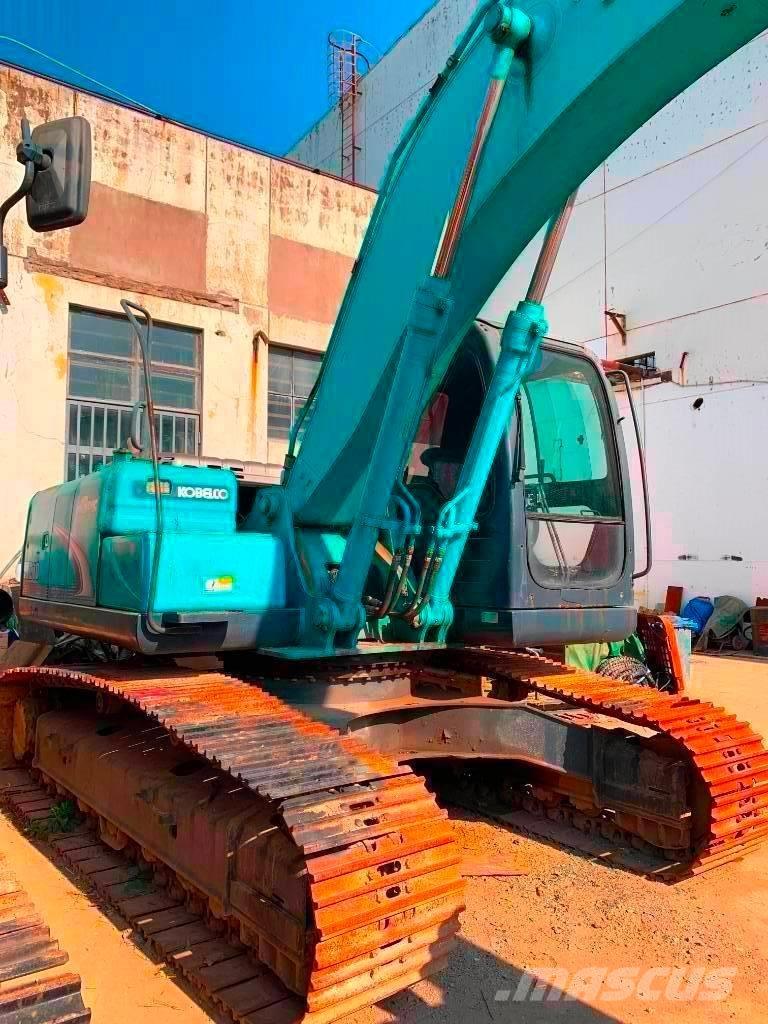 Kobelco SK 210 LC-8 Paletli ekskavatörler