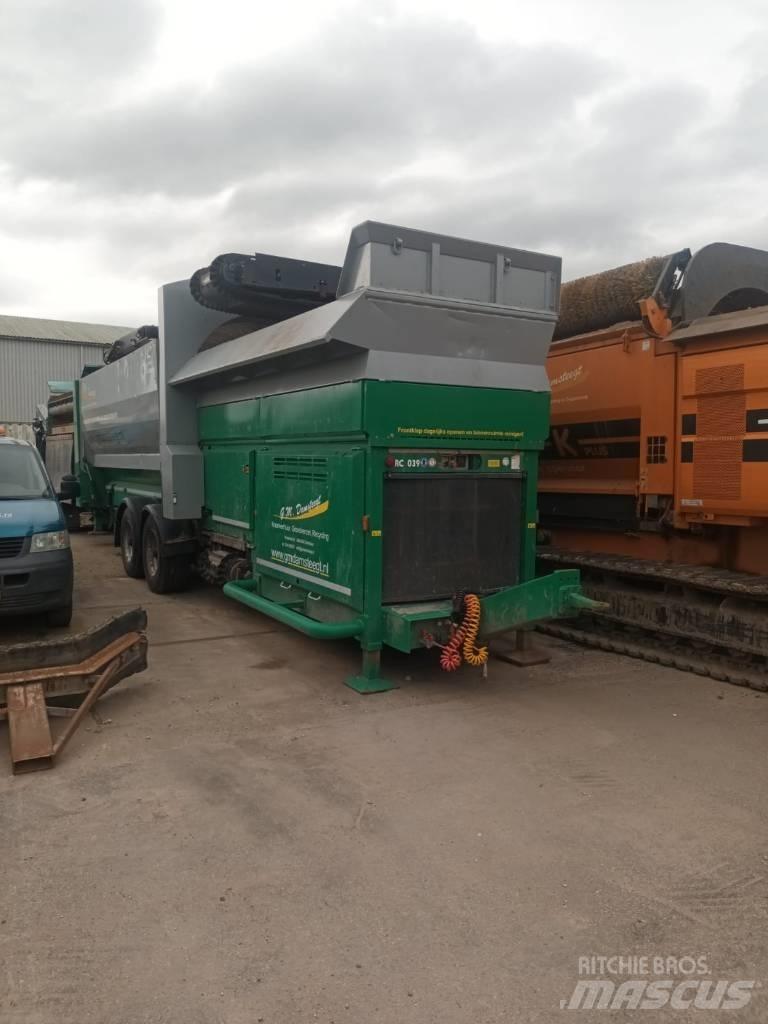 Komptech Cribus 3800 Gezer eleyiciler