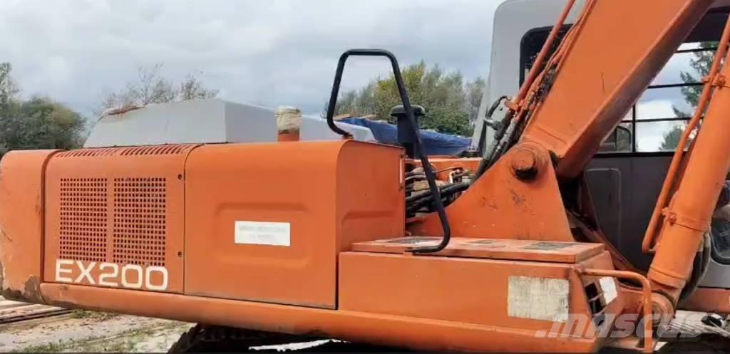 Hitachi EX 200-3 Paletli ekskavatörler