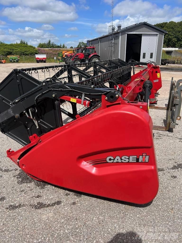 Case IH 3050 Biçerdöver kafaları