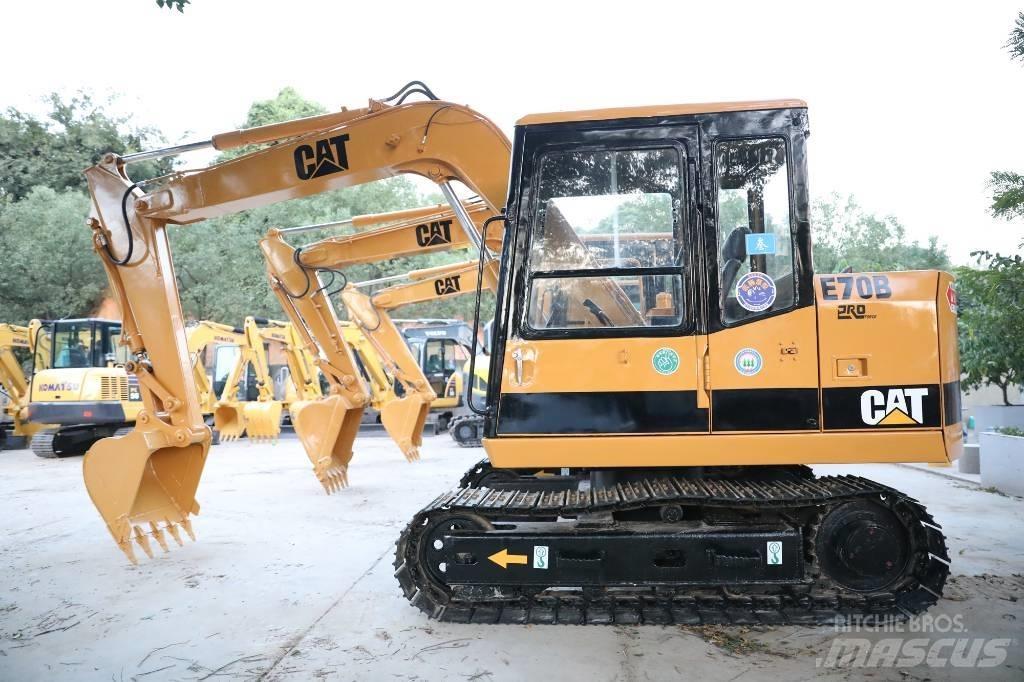CAT E 70 B Mini ekskavatörler, 7 tona dek