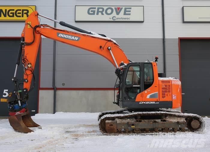 Doosan DX235LCR-5 Paletli ekskavatörler