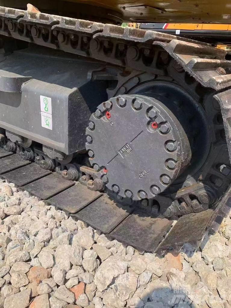 Komatsu PC 210 LC Paletli ekskavatörler