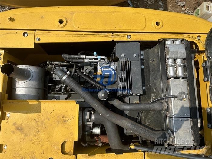 Komatsu PC 130 Paletli ekskavatörler
