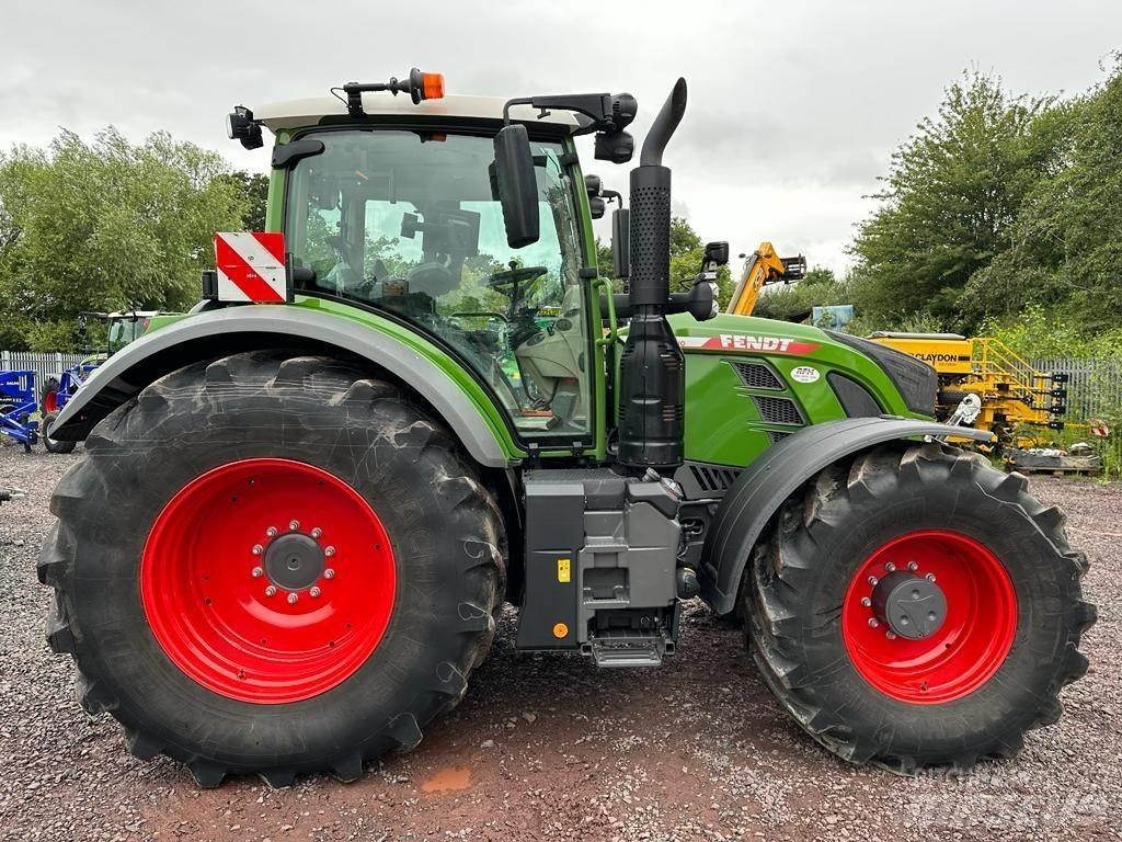 Fendt 724 Profi Plus Traktörler