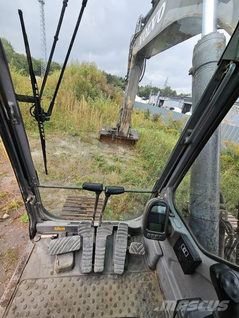 Volvo EC 290 B N LC Paletli ekskavatörler