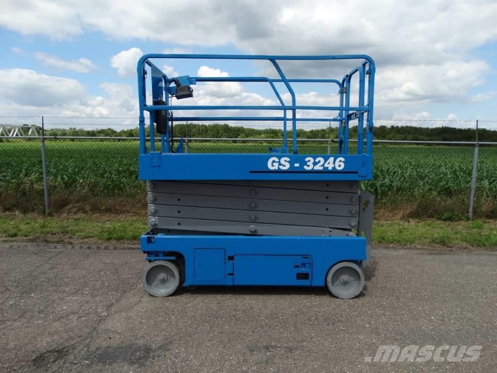 Genie GS 3246 | 2012 Makasli platformlar
