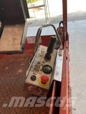 SkyJack SJ III 3219 Makasli platformlar