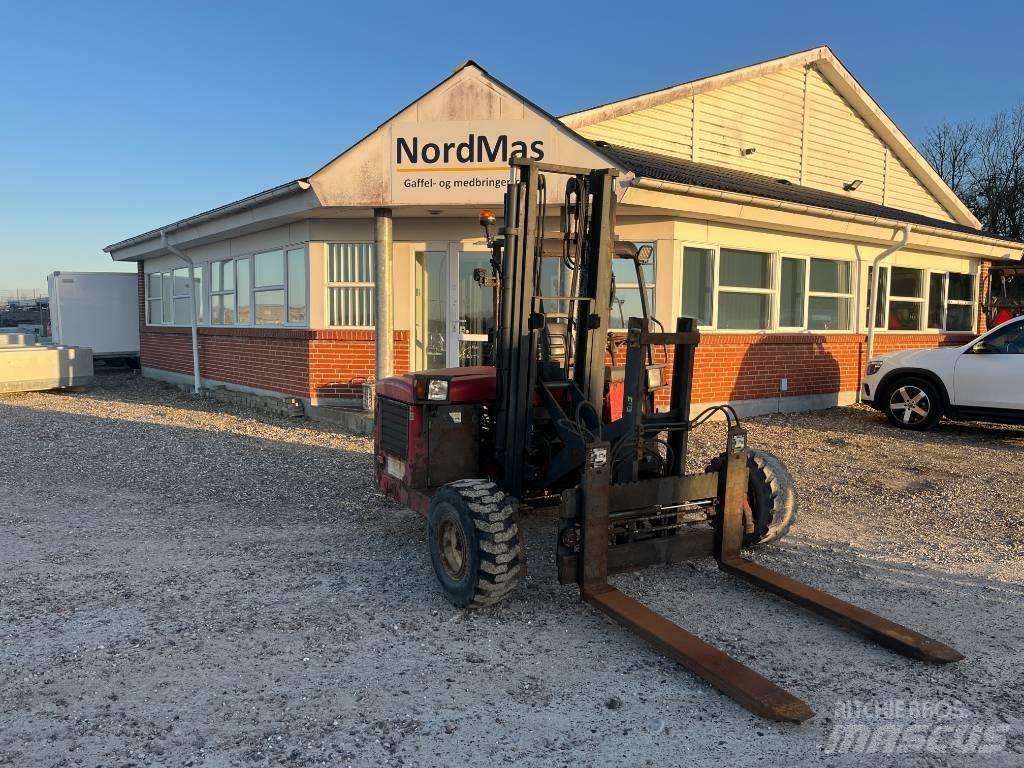 Moffett M4 25.3 Dizel forkliftler