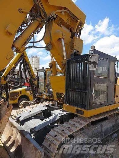 Liebherr 944C Özel ekskavatörler